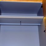 Qualitat i servei defineixen Fusteria de luxe Carpintería de lujo Ebenisteria Confer Andorra, que es caracteritza per un equip multidisciplinari i una oficina tècnica amb professionals de primera línia i anys d’experiència. Aquesta capacitat de treball permet fer realitat qualsevol disseny d’un arquitecte o interiorista a partir d’un simple esbós i, alhora, mantenir una interlocució amb el client que busca solucions per donar resposta a les necessitats funcionals d’un espai. Taller d’ebenisteria i fusteria de luxe i d’alta gamma. Som capaços de fer realitat un moble partint del plànol més detallat però també d’una idea mínima, un simple croquis, inspiració o element preexistent. En col·laboració amb arquitectes, interioristes i professionals del disseny, els nostres experts en fusta seleccionaran els materials i tècniques adequats perquè el moble adquireixi tot el seu potencial estètic i funcional i tingui un rendiment òptim en l’ús que se’n faci.